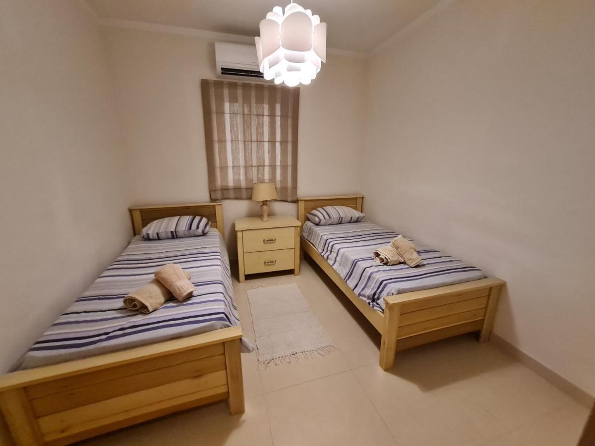 Seabreeze Waterfront Flat Lägenhet Zebbug  Exteriör bild